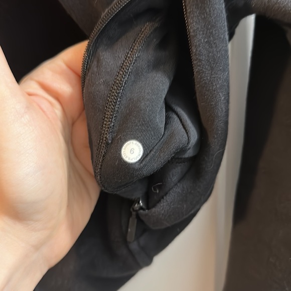 LULULEMON Black French Terry Full Zip size 6 - Picture 7 of 7